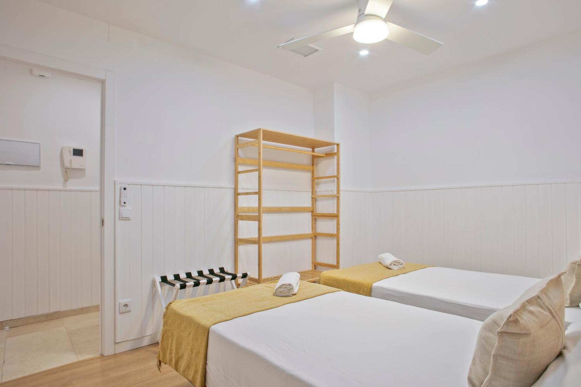 Anton'S Downtown Apartment Barcelona Luaran gambar
